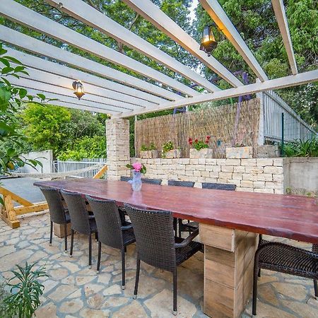 אורביץ Guesthouse Milijana מראה חיצוני תמונה