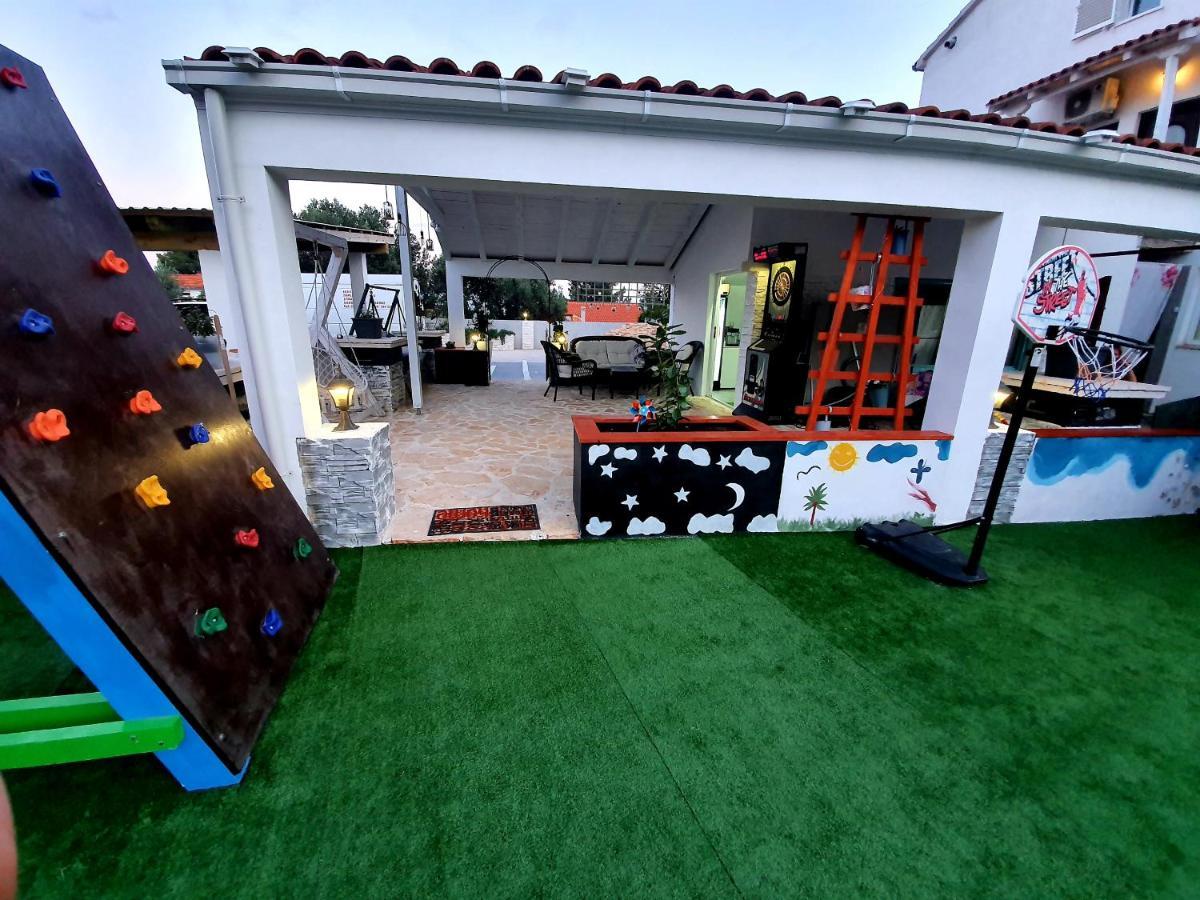 אורביץ Guesthouse Milijana מראה חיצוני תמונה