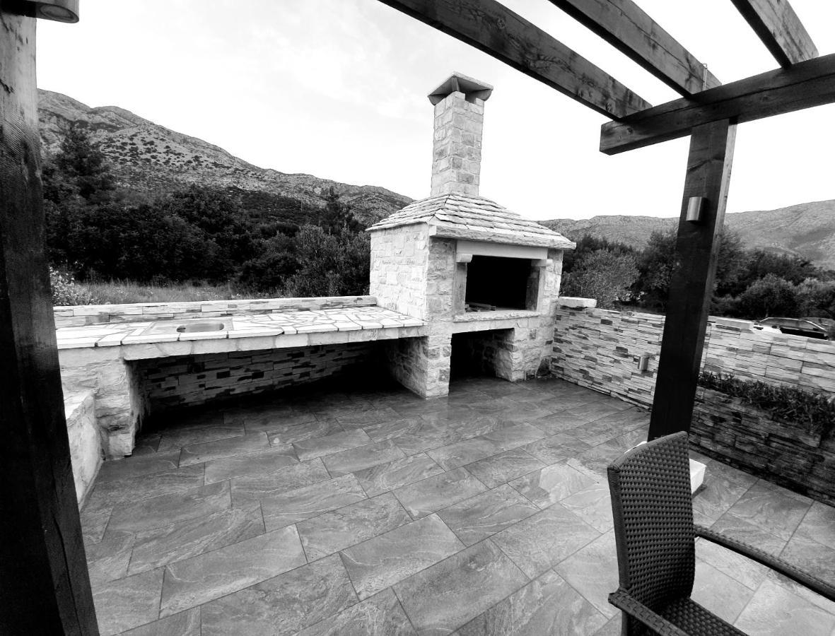 אורביץ Guesthouse Milijana מראה חיצוני תמונה