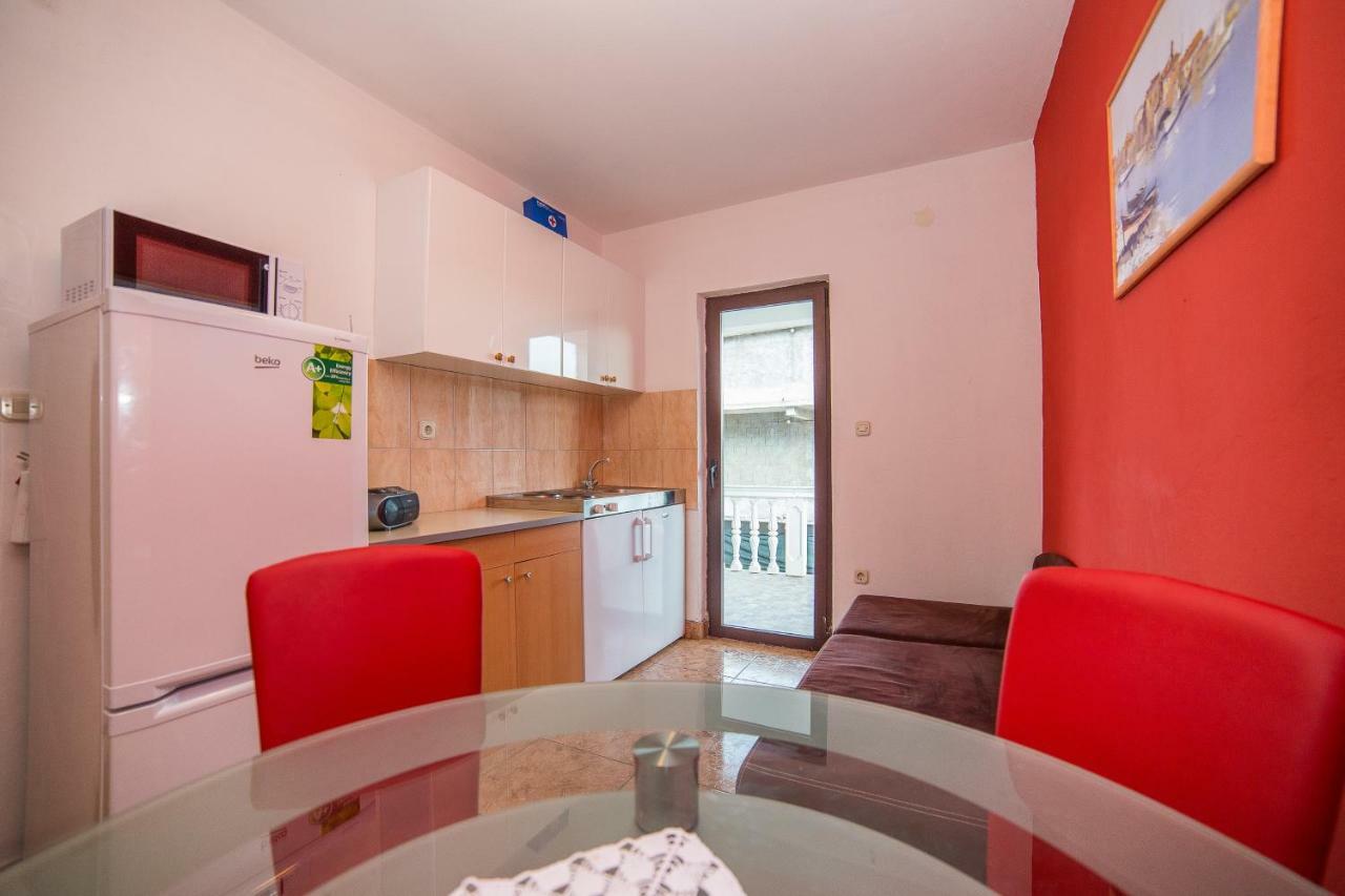 אורביץ Guesthouse Milijana מראה חיצוני תמונה